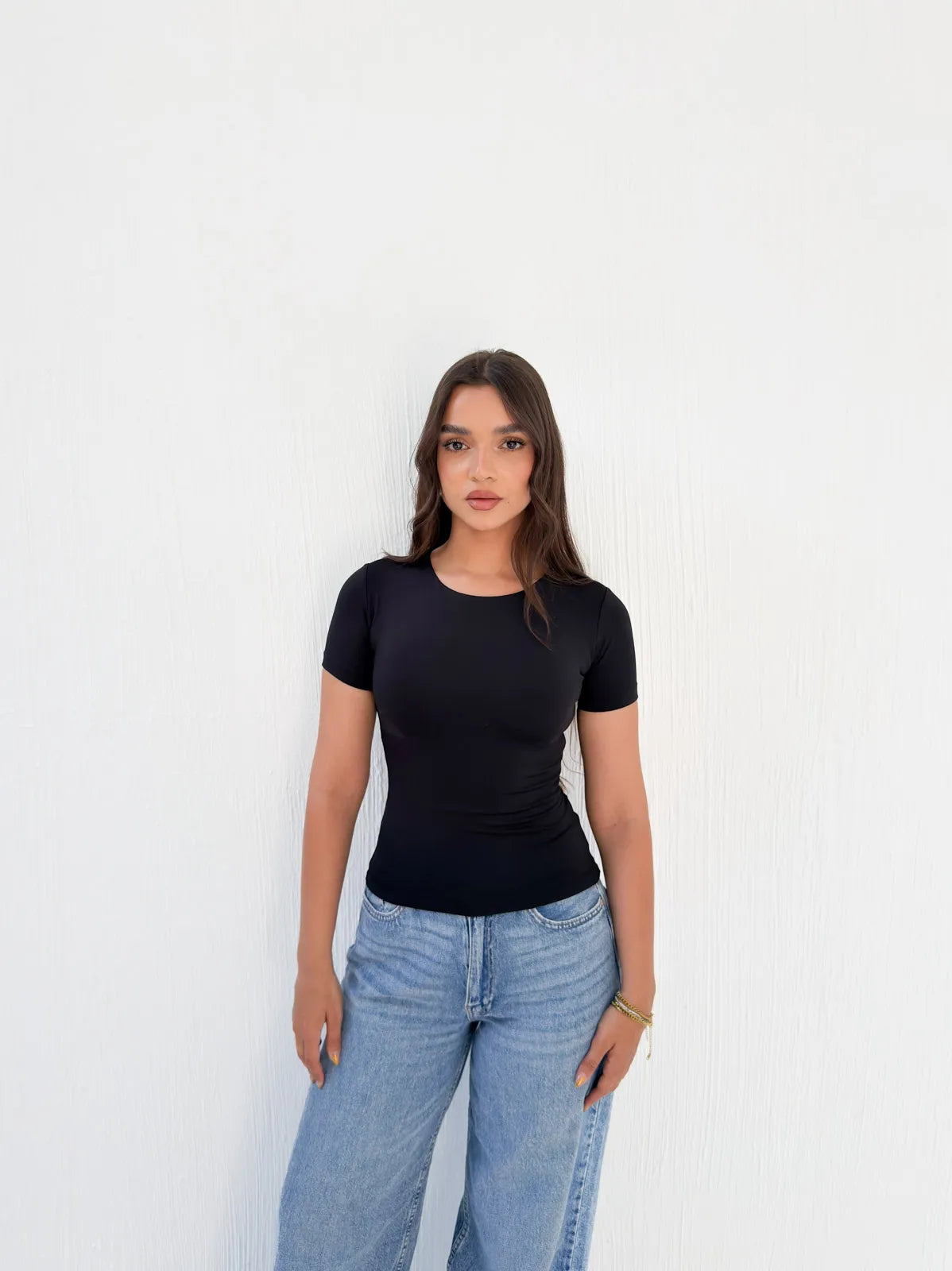 Round Neck Short Sleeve Basic Top