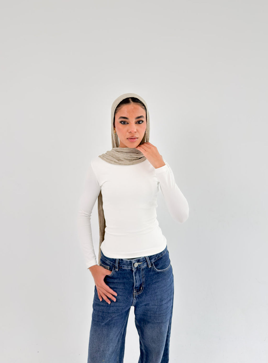 Round Neck Long Sleeve Basic Top