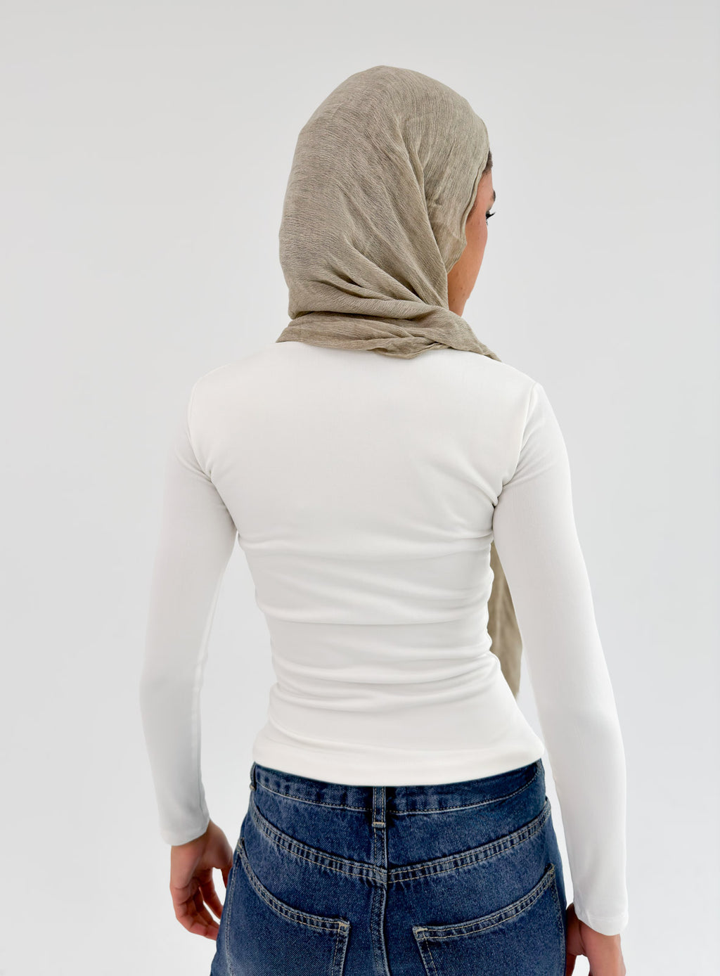 Round Neck Long Sleeve Basic Top