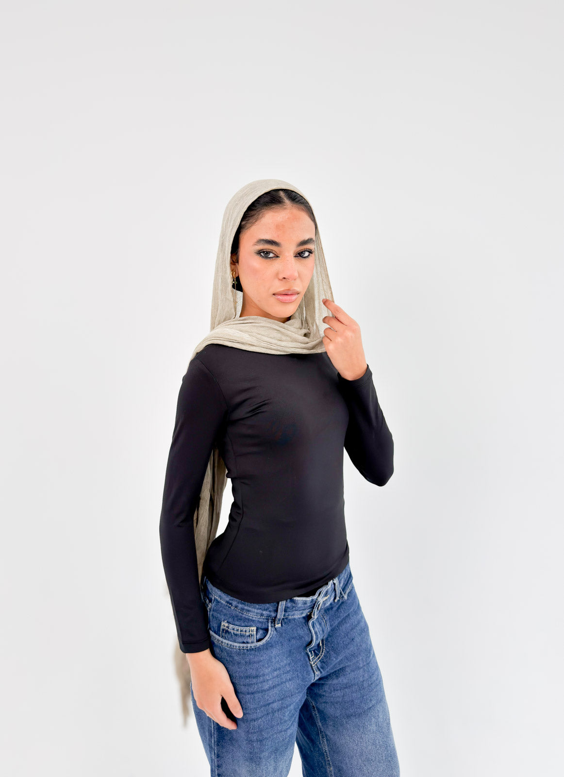 Round Neck Long Sleeve Basic Top